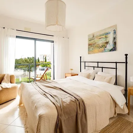 Oasis With Pool & Balconies Near Town & *