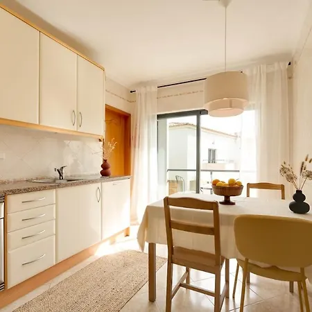 Oasis With Pool & Balconies Near Town &