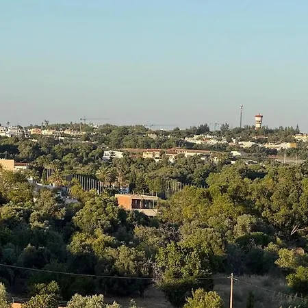 Oasis With Pool & Balconies Near Town & *
