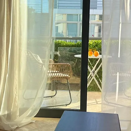 公寓 Oasis With Pool & Balconies Near Town &