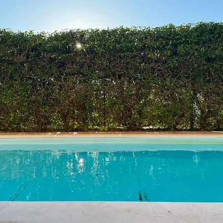 公寓 Oasis With Pool & Balconies Near Town & *